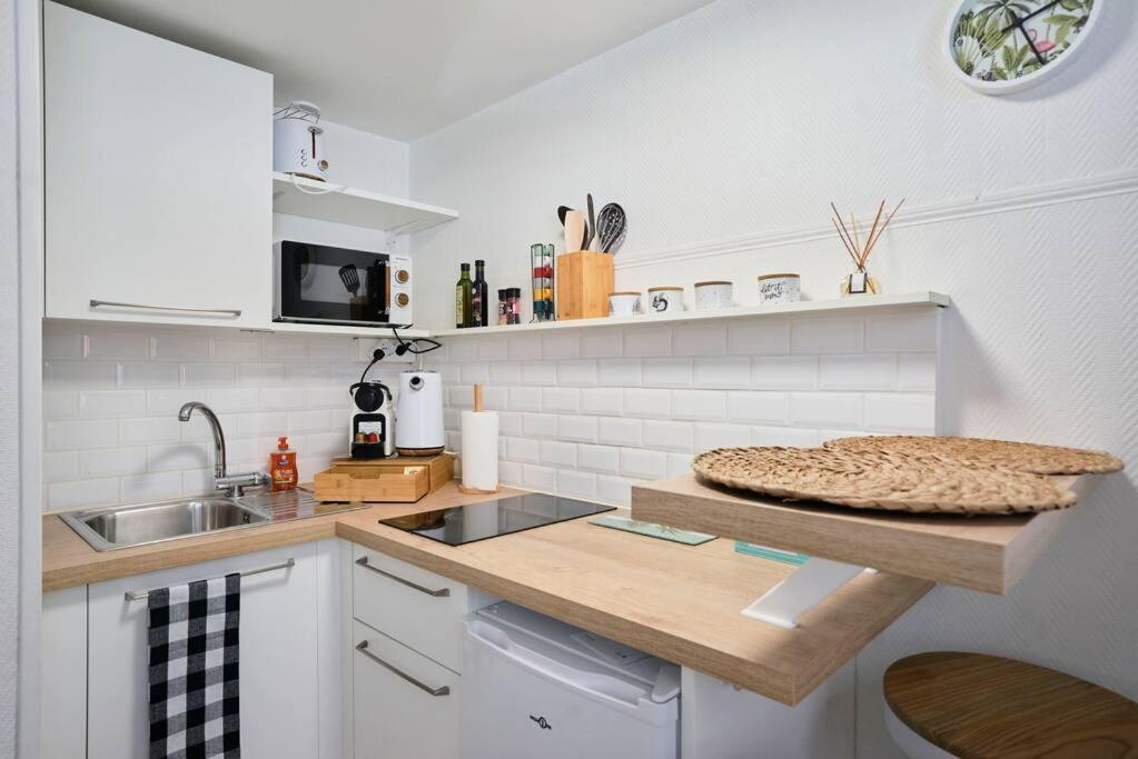Studio Fonctionnel Au Coeur De Lille Avec Parking ภายนอก รูปภาพ