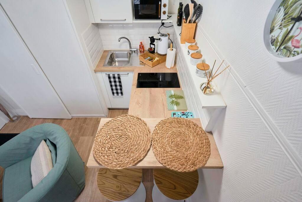 Studio Fonctionnel Au Coeur De Lille Avec Parking ภายนอก รูปภาพ