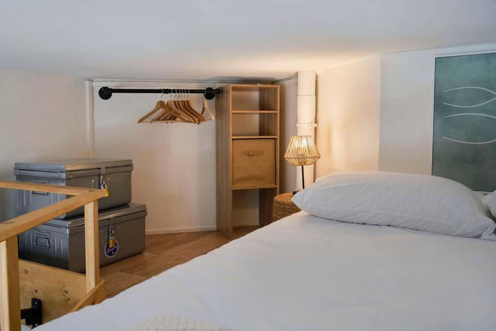 Studio Fonctionnel Au Coeur De Lille Avec Parking ภายนอก รูปภาพ